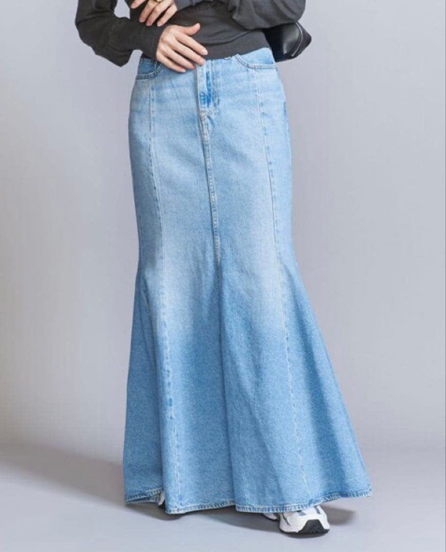 ¥14300→7499 リーバイス　Mermaid Skirt