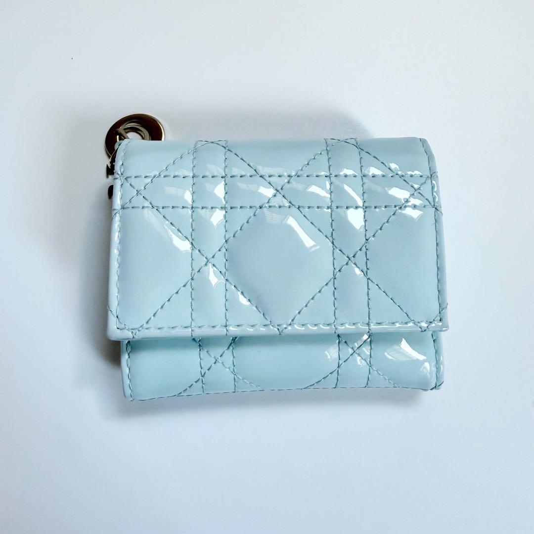 希少　極美品　レディ　Dior 三つ折り財布 カナージュ パテントレザー