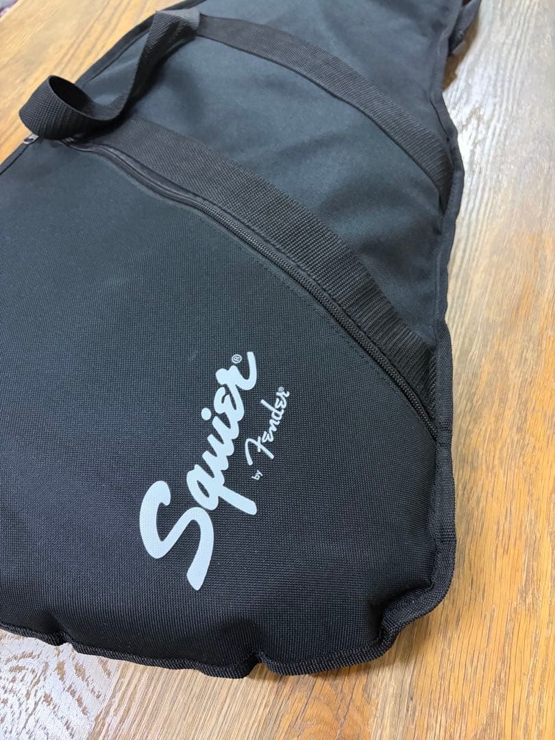 Squier by Fender スクワイヤー エレキベース