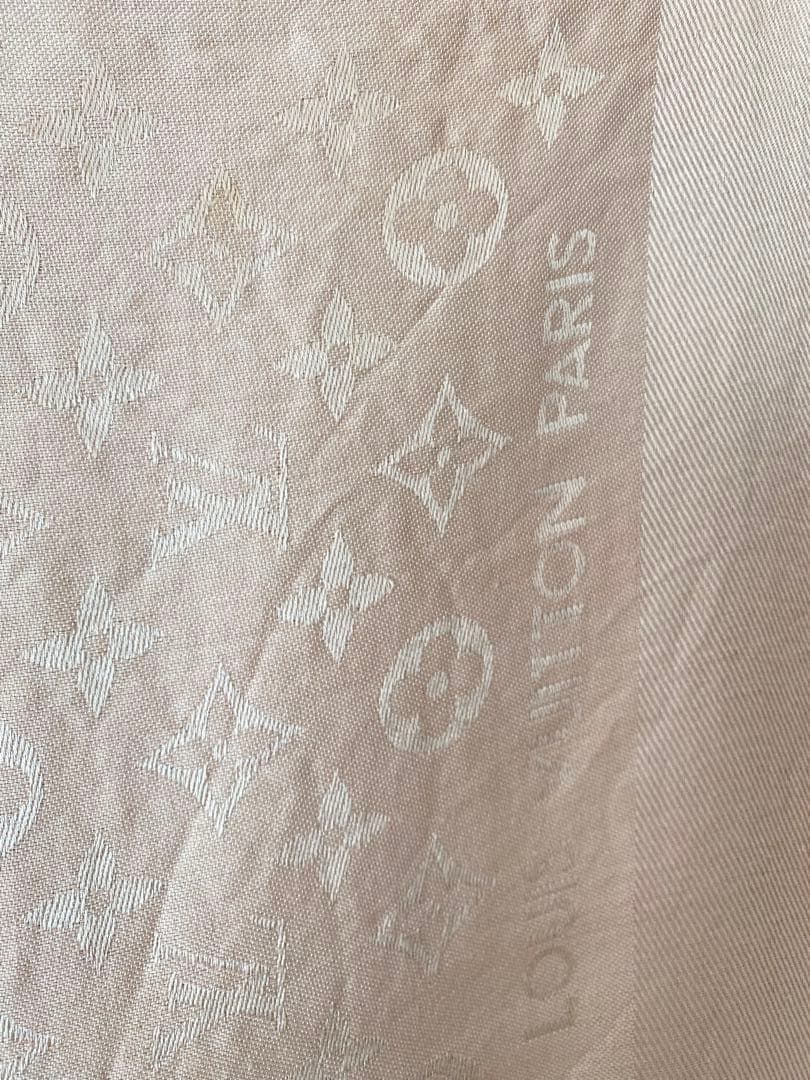 Louis Vuitton 大判ピンクストール