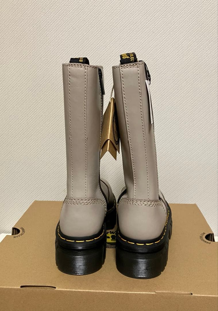 ドクターマーチン ブーツ Audrick Chelsea tal 未使用