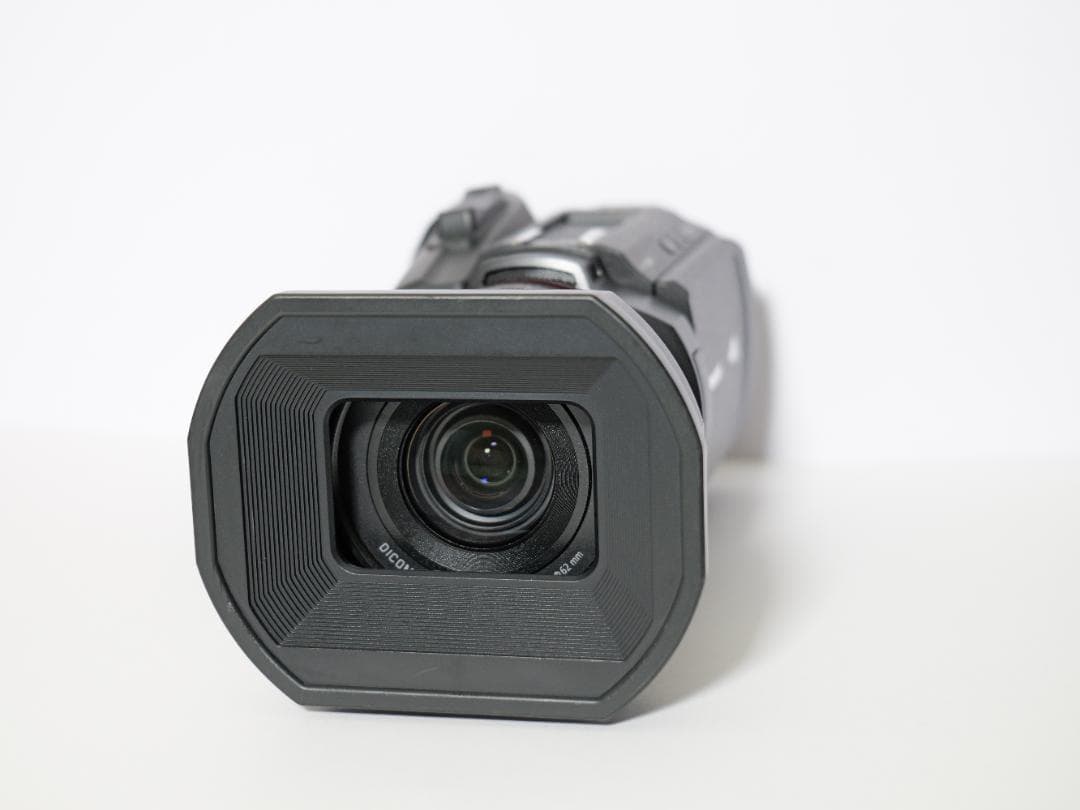 Panasonic 4K 業務用ビデオカメラ HC-X2000