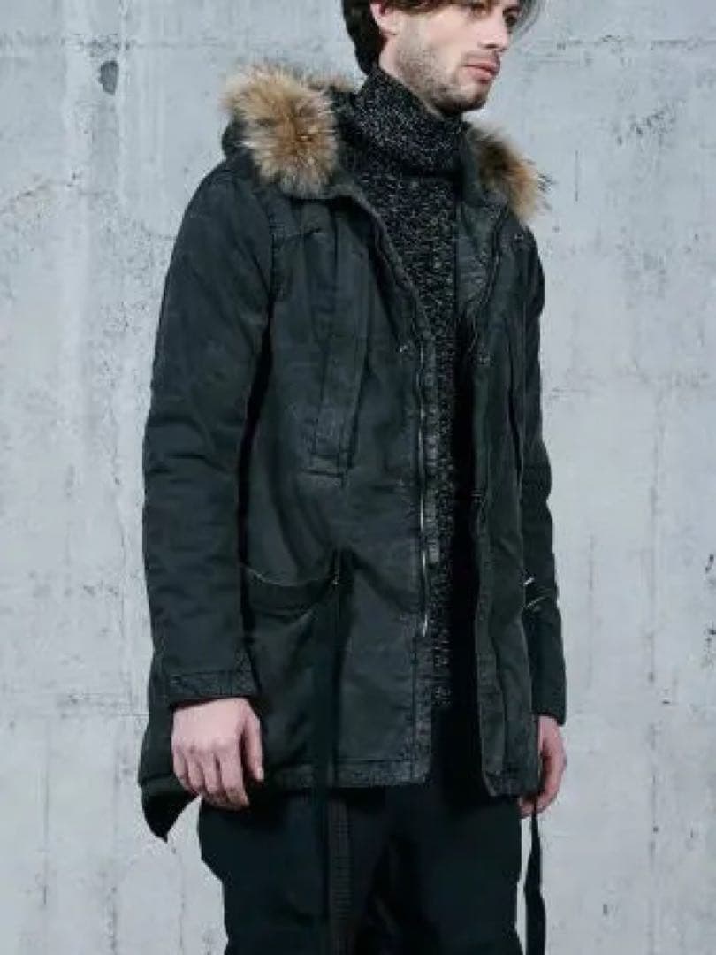 The Viridi-anne × ripvanwinkle Mods Coat