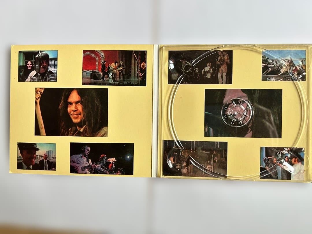 Neil Young Journey Through The Past（美品）
