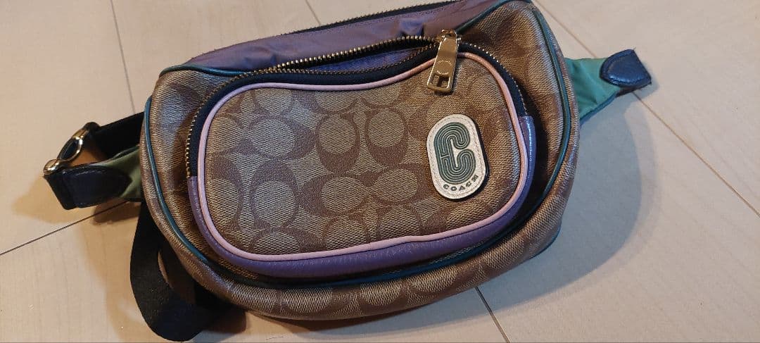 Coach ボディバッグ・ウエストポーチ