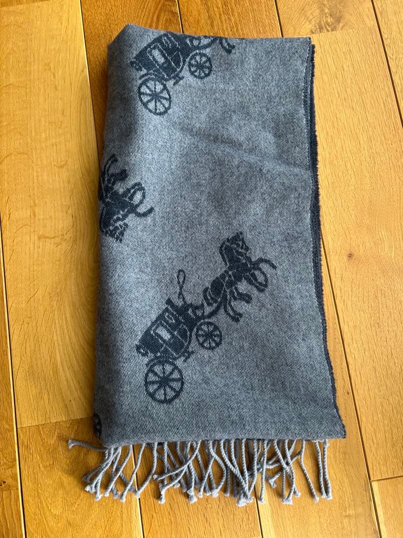 大幅値下げ！美品♡男女兼用　COACH 車輪デザイン ストール グレー
