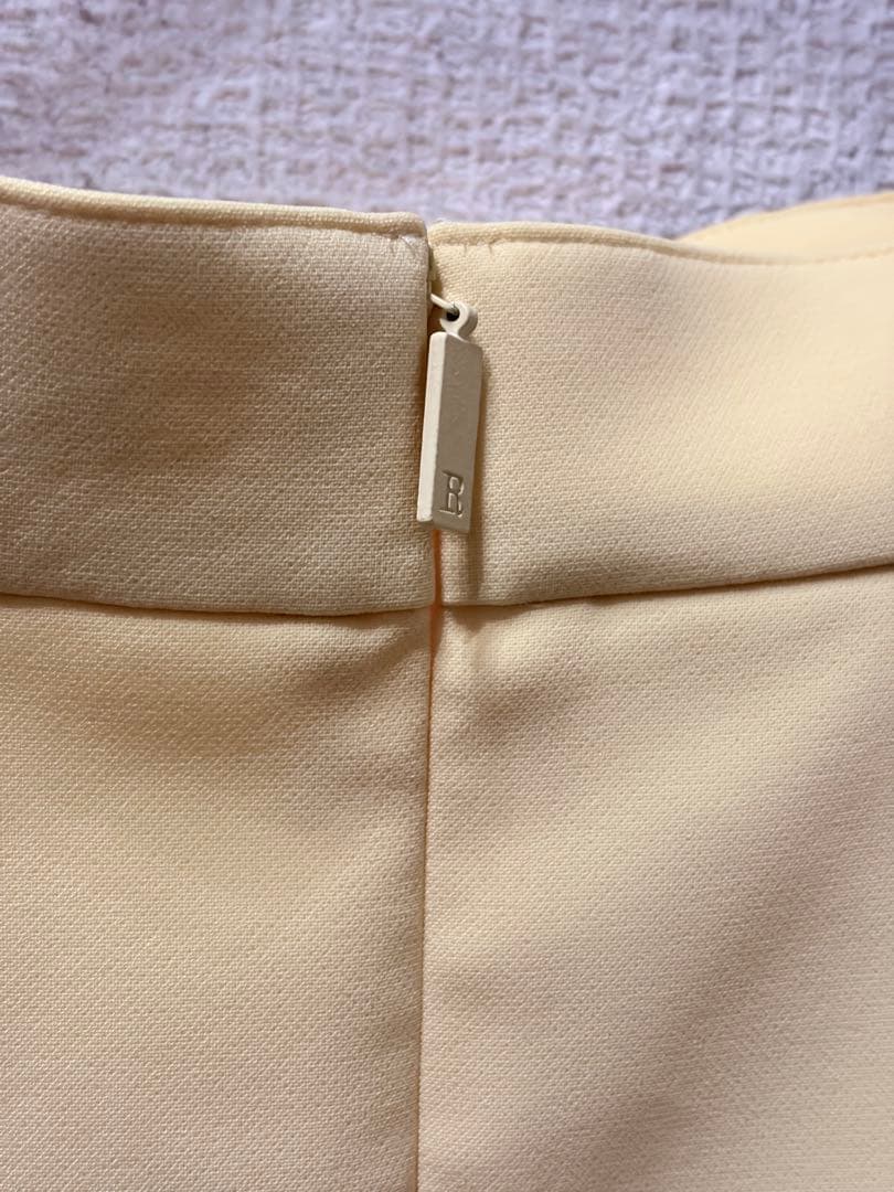 新品　ルネ Rene タイト　スカート イエロー