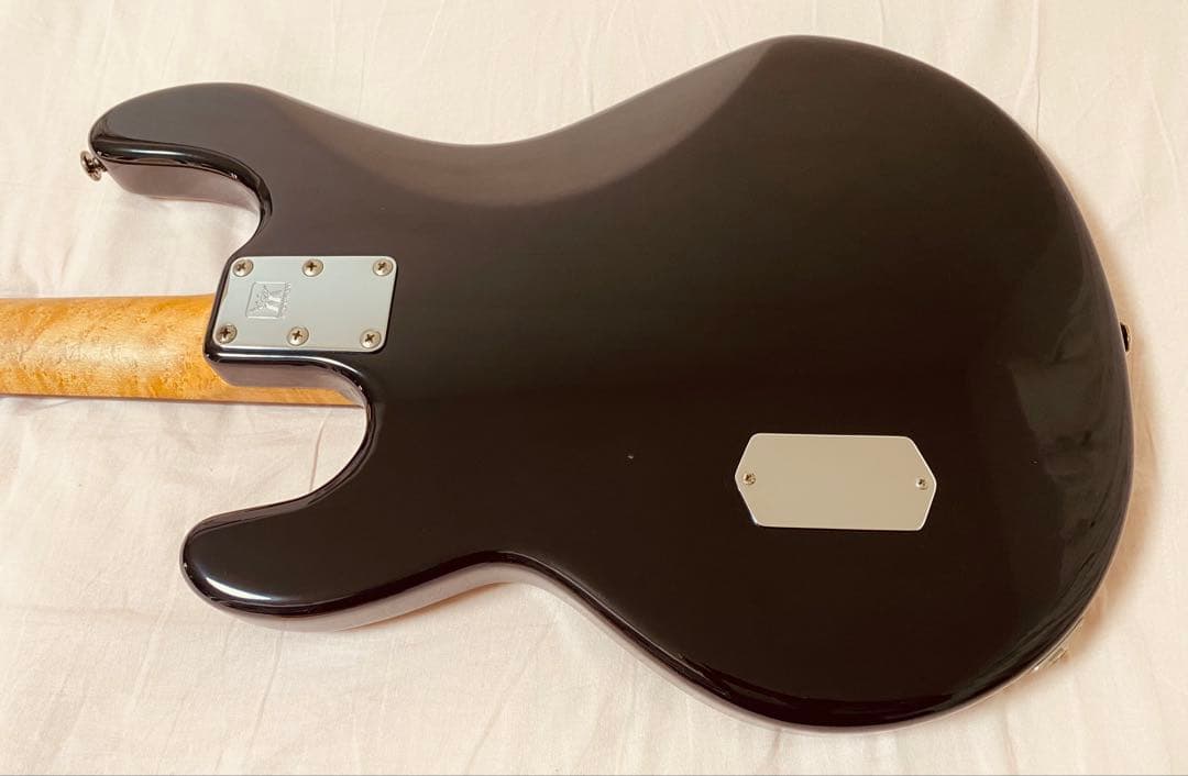 ベース MUSICMAN STINGRAY 1995