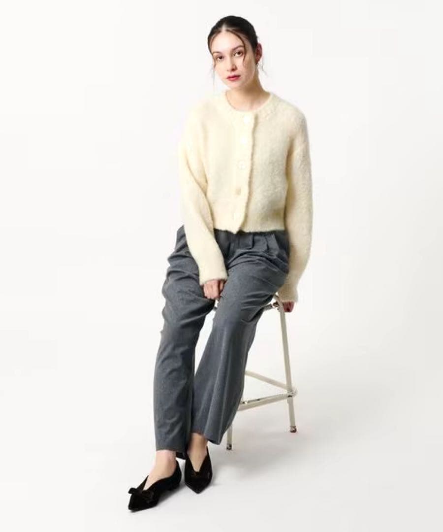 ウールブレンド ブークレ クルーネックカーディガン B&Y ユナイテッドアローズ