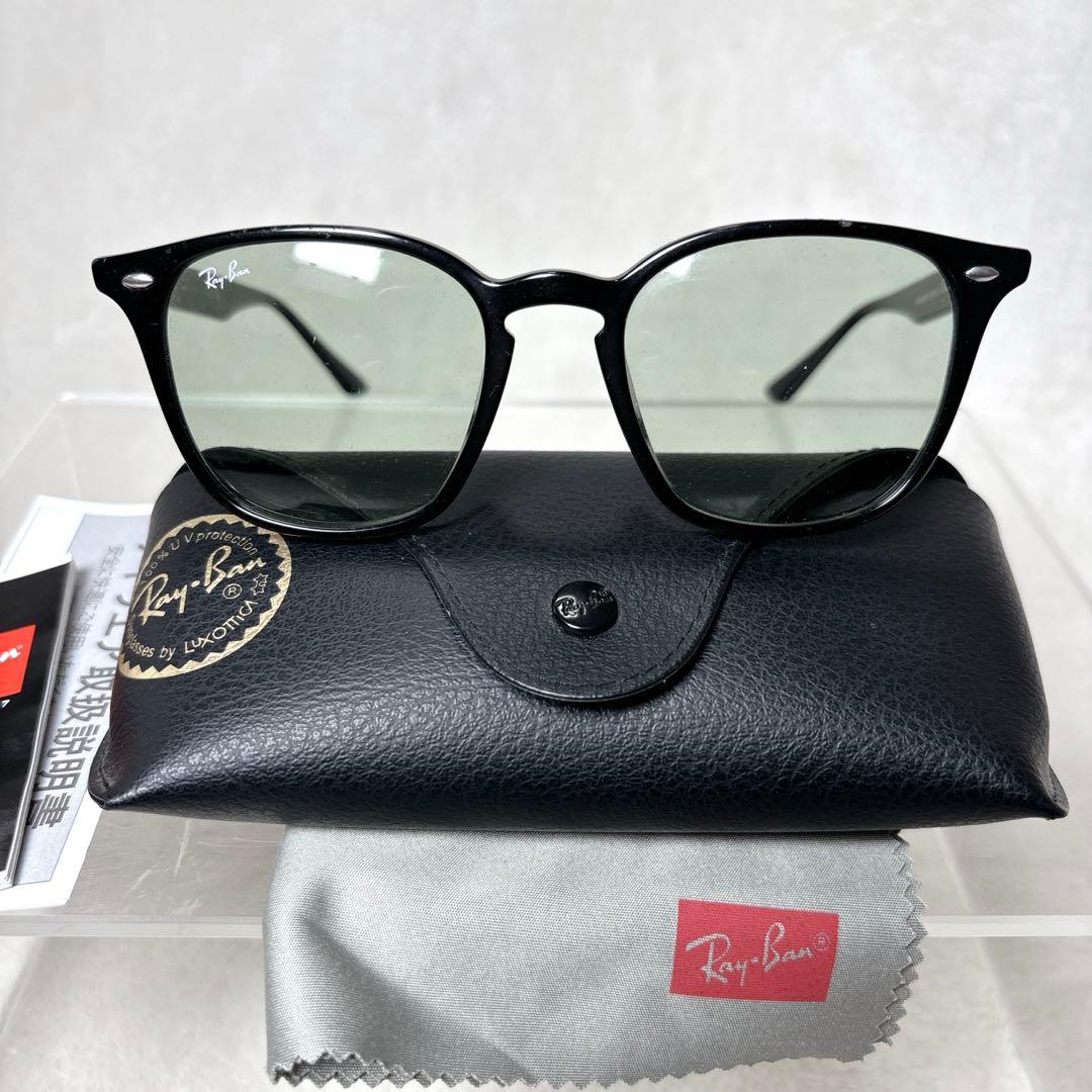 Ray-Ban RB4258F 601/2人気芸能人愛用シリーズ