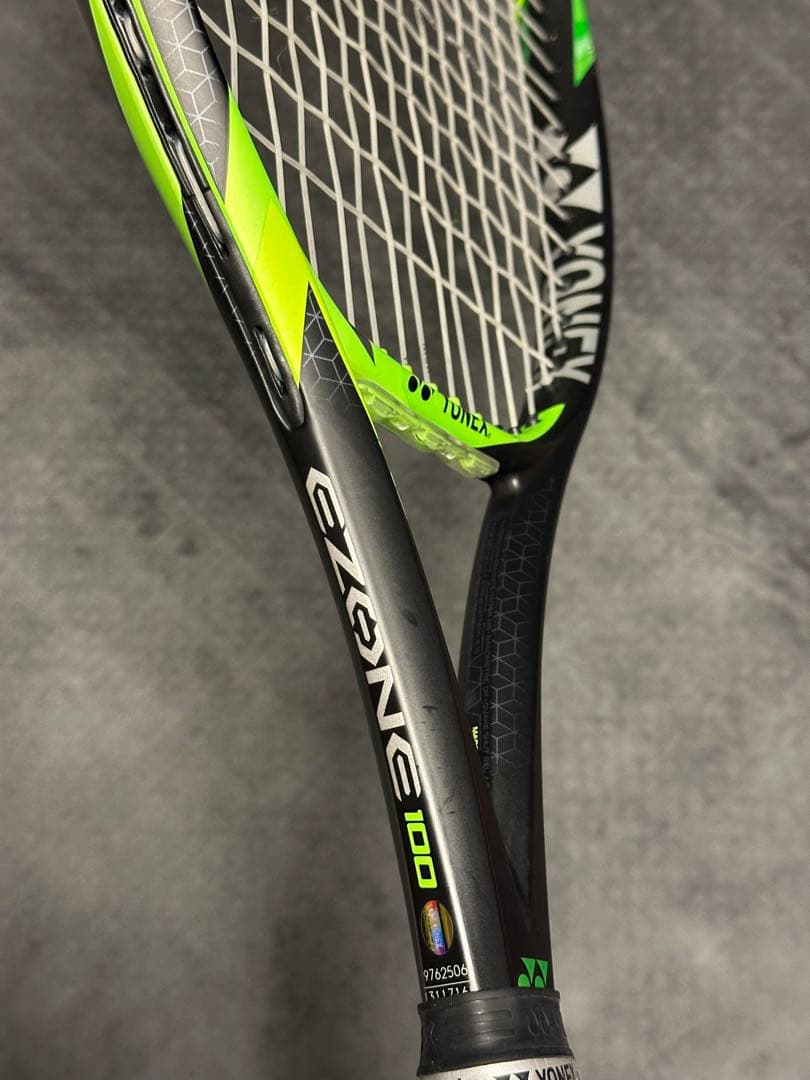 【美品】YONEX EZONE100