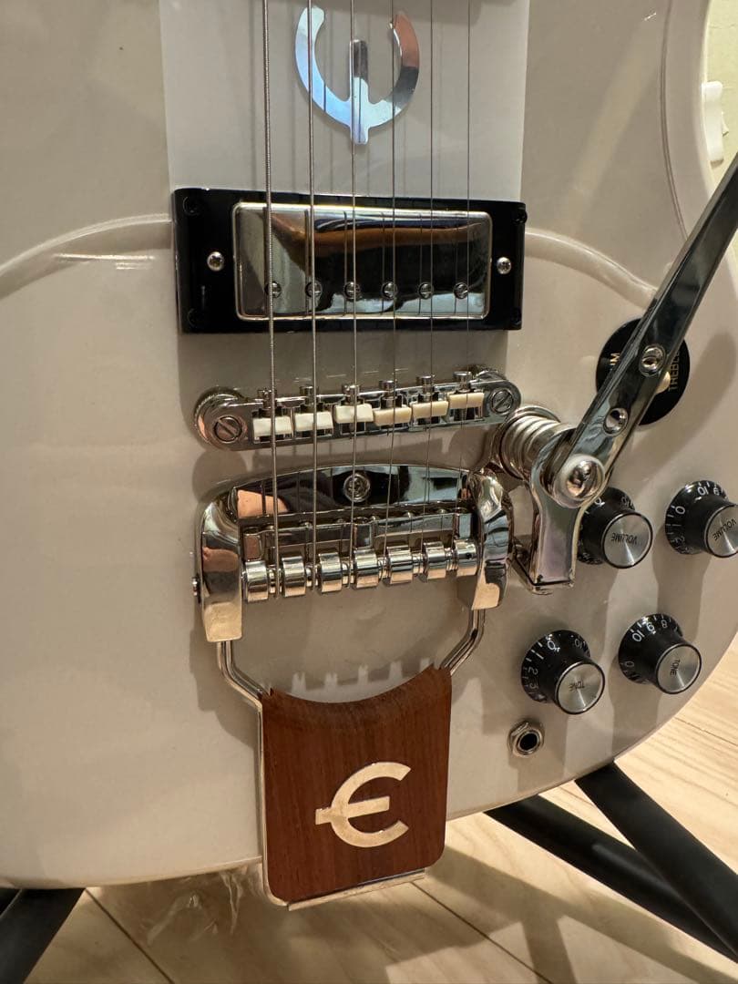 Epiphone エピフォン エレキギター ホワイトカラー