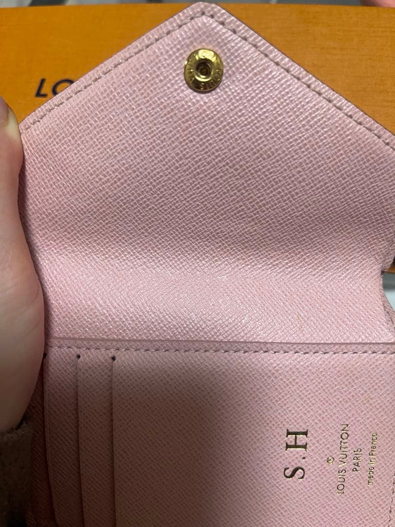 【箱・布袋付】ルイヴィトン モノグラム ポルトフォイユ ヴィクトリーヌ ピンク