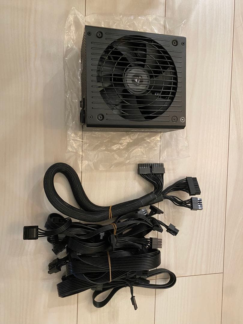CORSAIR RM850 850W 電源ユニット