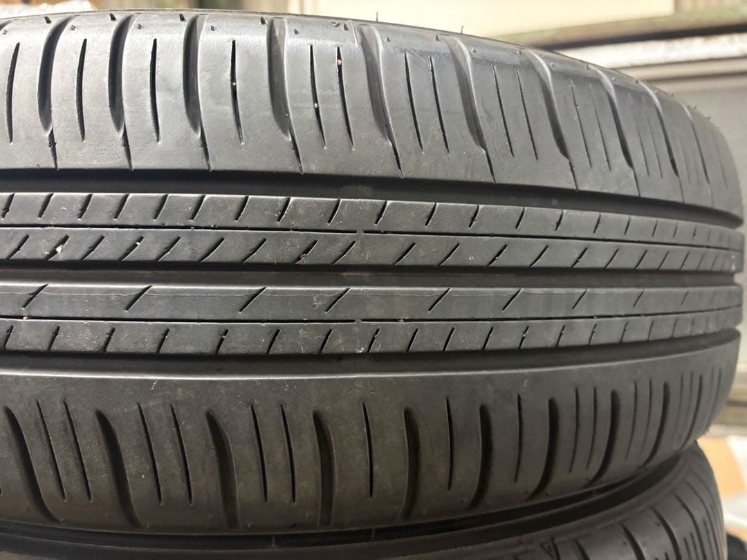 195/60R17 ４本セット　ダンロップ　ライズ　プリウス　2本のお値段ページ