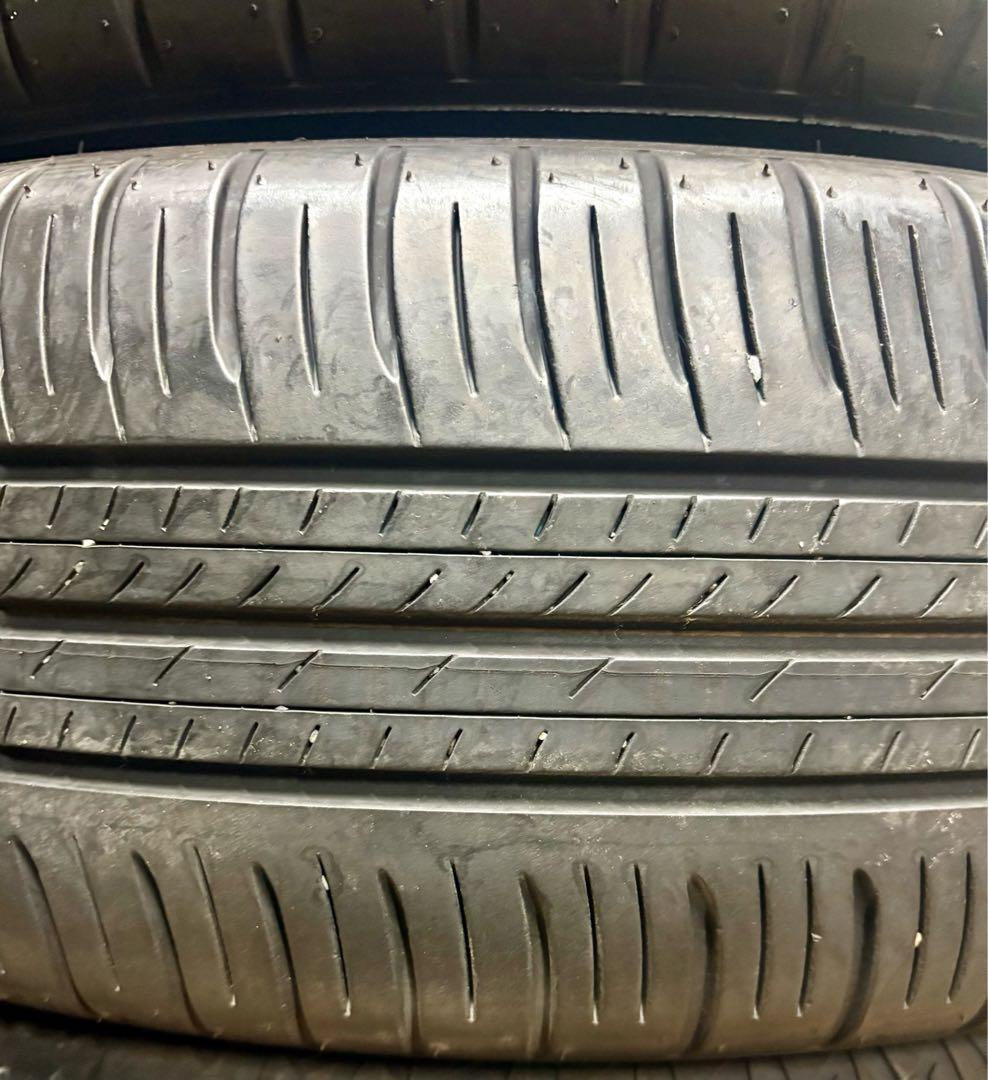 195/60R17 ４本セット　ダンロップ　ライズ　プリウス　2本のお値段ページ