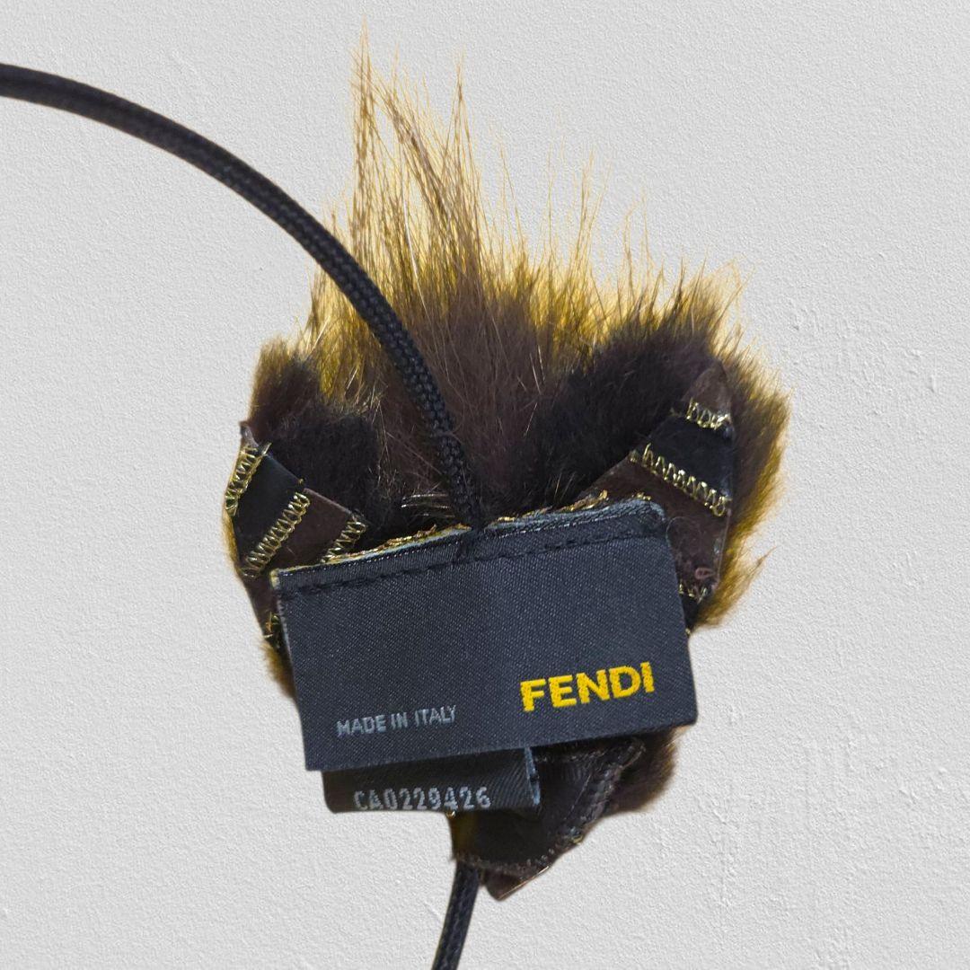 ヘアアクセサリー FENDI Headband with Fur