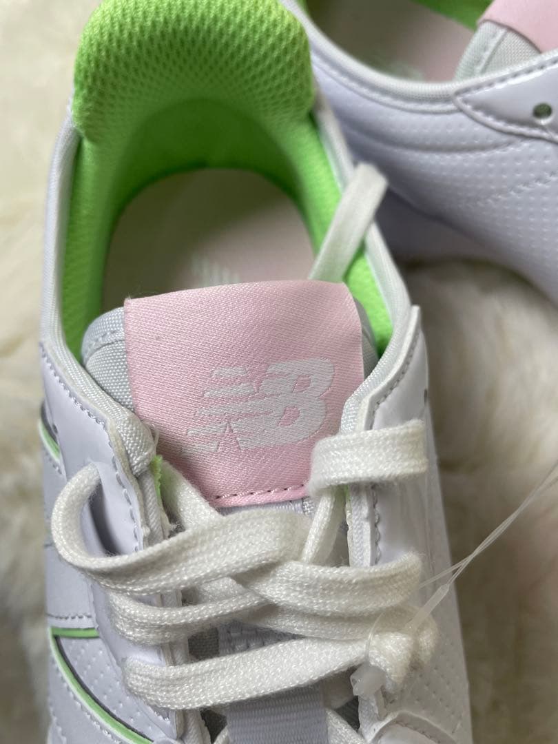 【新品】New Balance　ニューバランス　ゴルフ　シューズ　スパイクレス