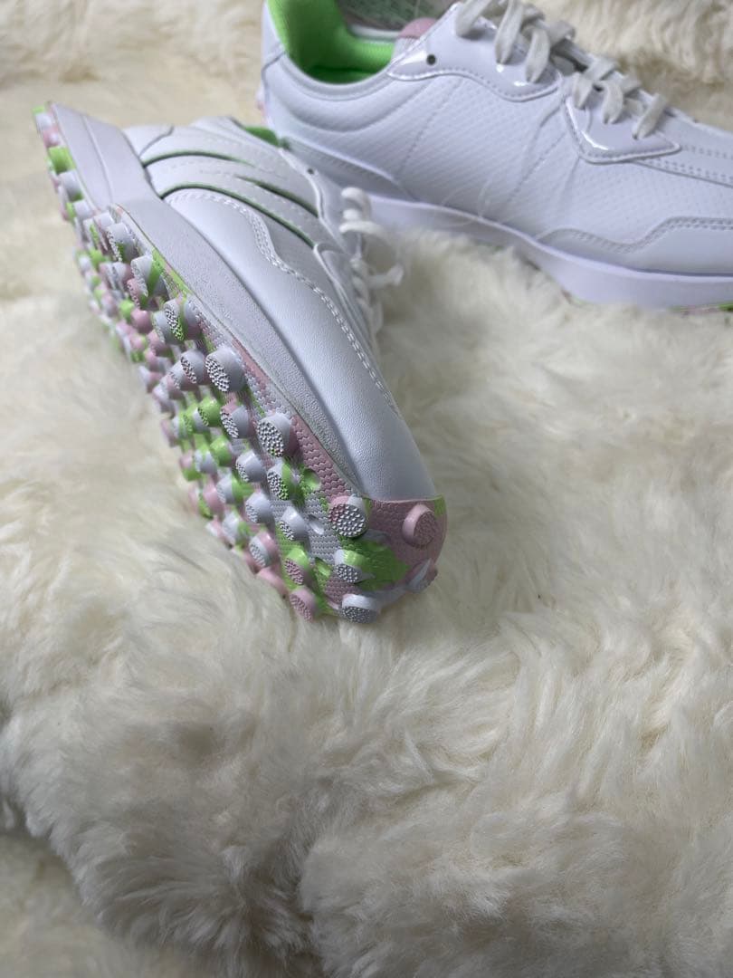 【新品】New Balance　ニューバランス　ゴルフ　シューズ　スパイクレス