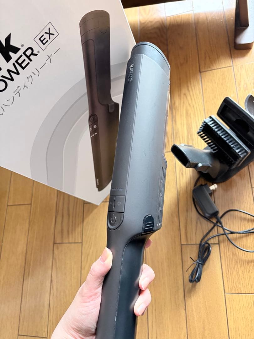 Shark EVOPOWER EX 充電式ハンディクリーナー(フィルターなし)