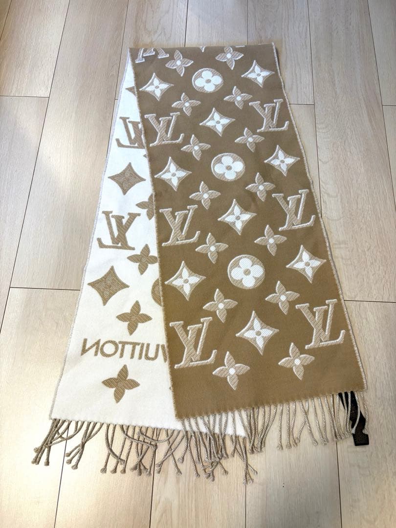 a*s様 LOUIS VUITTON マフラー