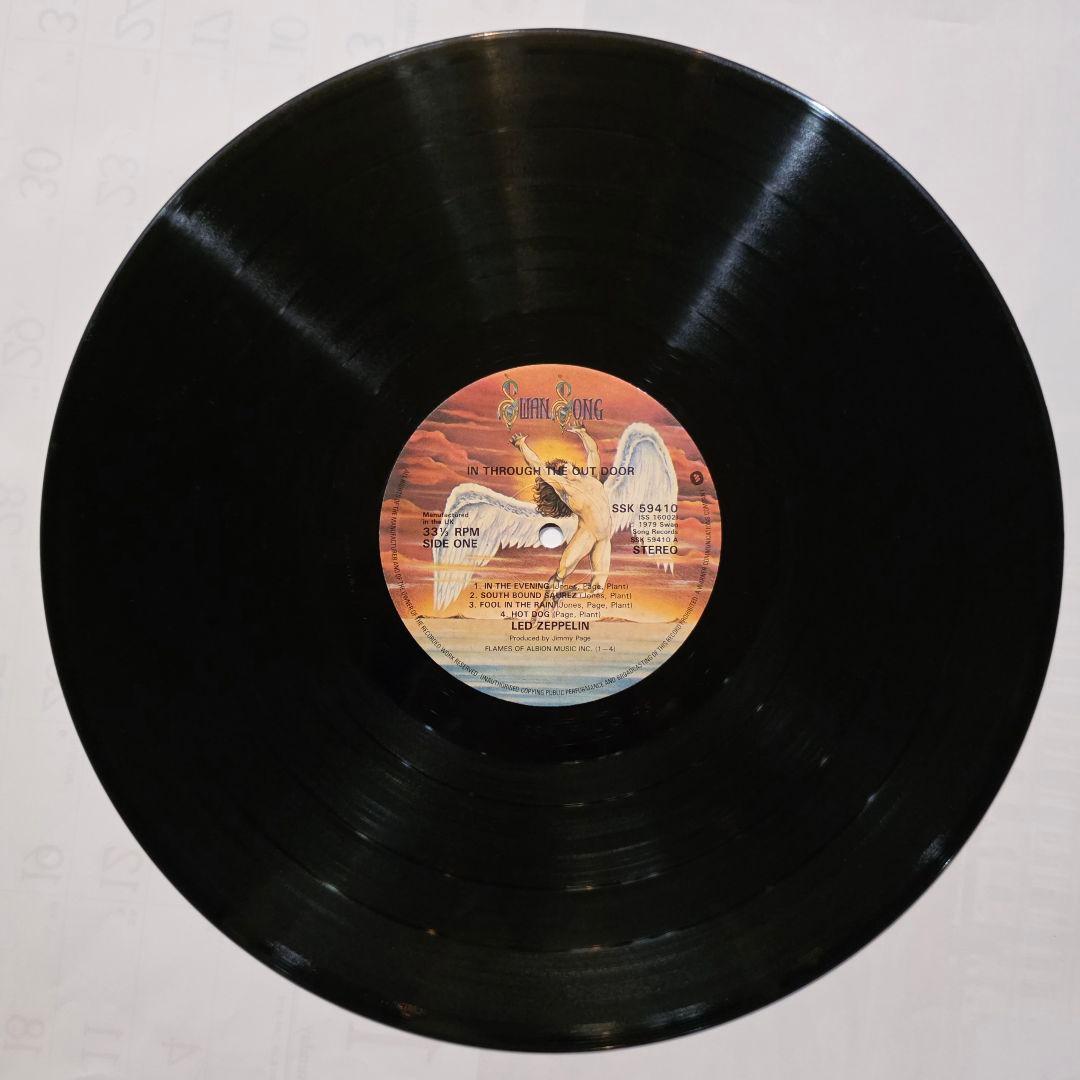 UK盤LP レッド・ツェッペリン In Through The Out Door
