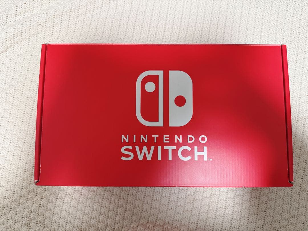 【全備品付き】Nintendo Switch 本体＋SDカード＋ケース付き