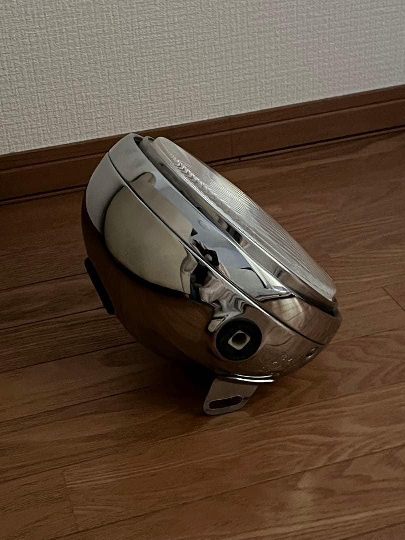 ヤマハSR400 純正ヘッドライト