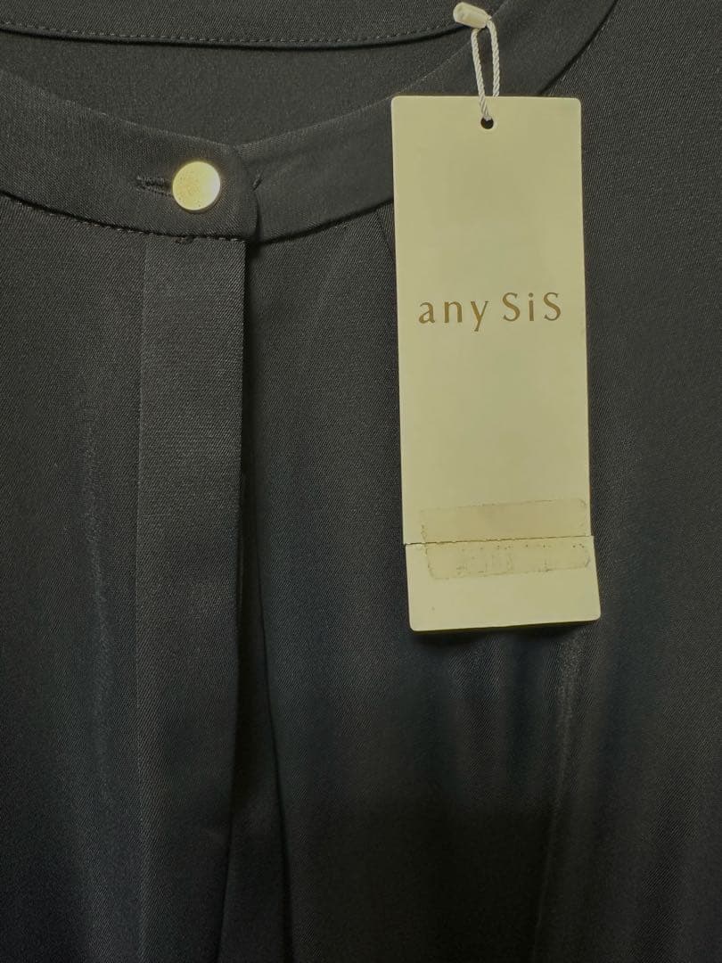 新品　anysis 長袖プリーツワンピース