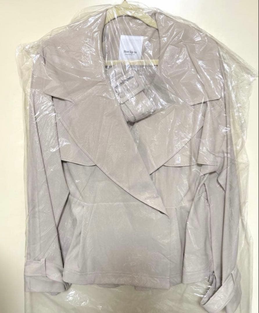 ジャケット・アウター Herlipto Everyday Belted Trench Jacket
