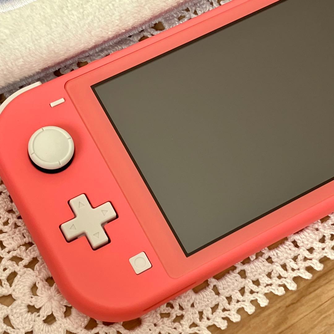 ジャンク・ケース付き Nintendo Switch Lite コーラルピンク