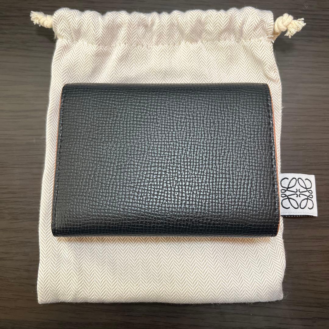 LOEWE 三つ折財布 黒 レザー