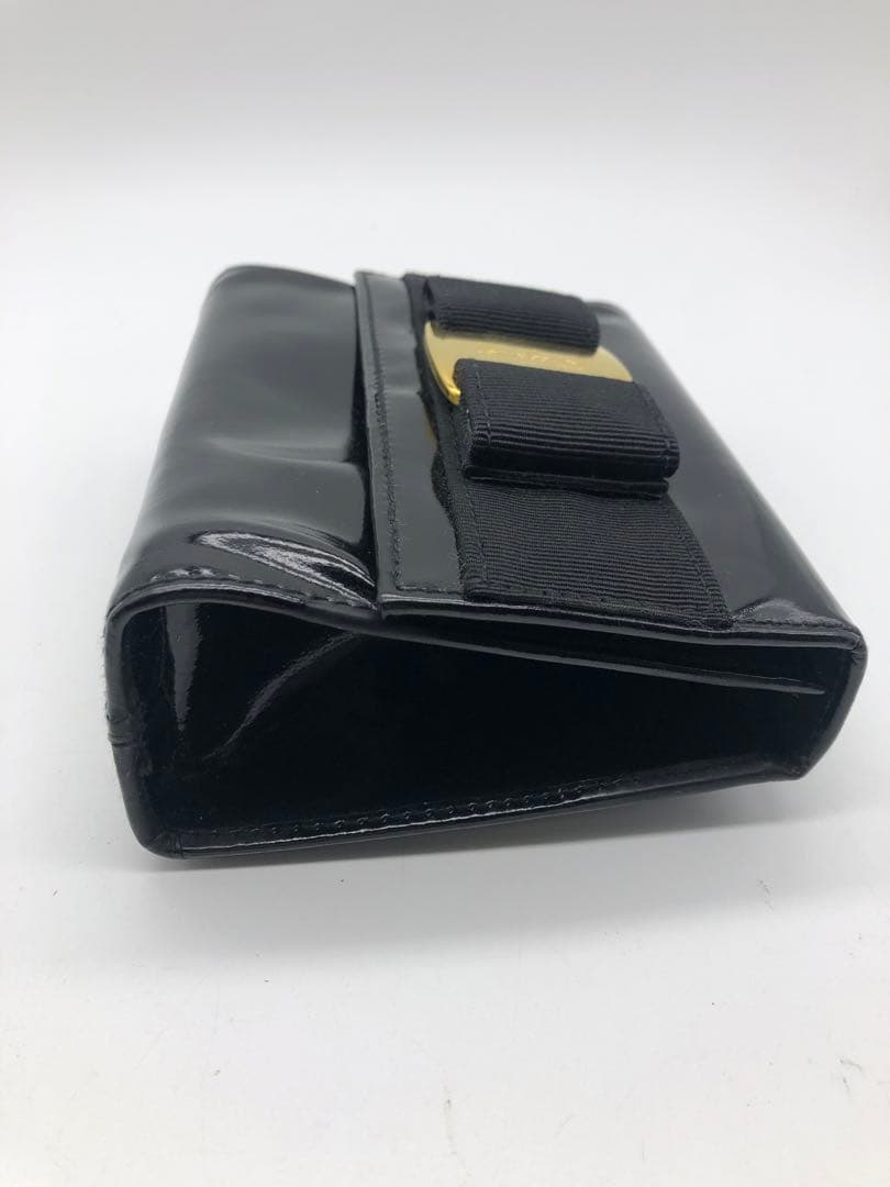 Ferragamo フェラガモ　リボン　ブラックレザー 名刺入れ　ゴールド金具