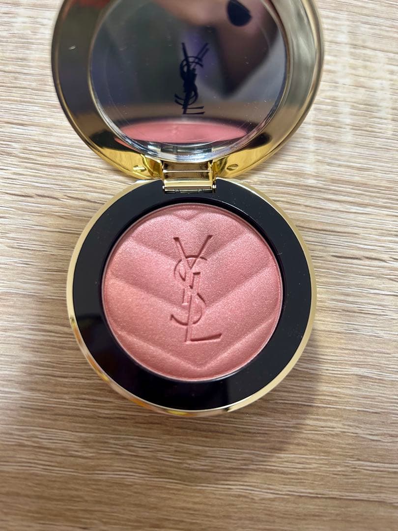 【最終値下げ】YSL イヴサンローラン　メイクミーブラッシュパウダー44