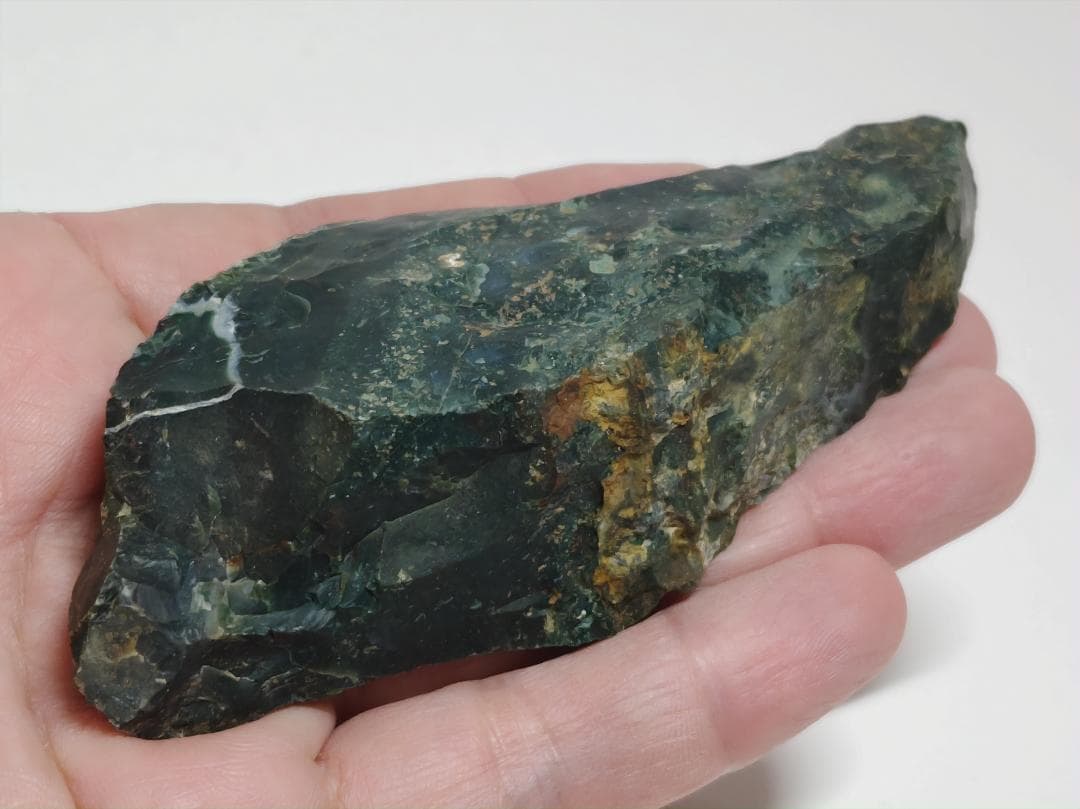 M-81 出雲石 136g 碧玉 瑪瑙 原石 鑑賞石 自然石 誕生石 鉱石 鉱物