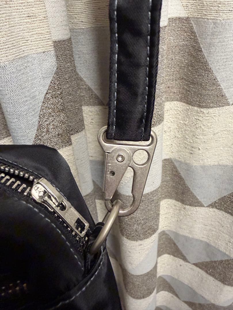 ずとまよ ショルダーバッグ