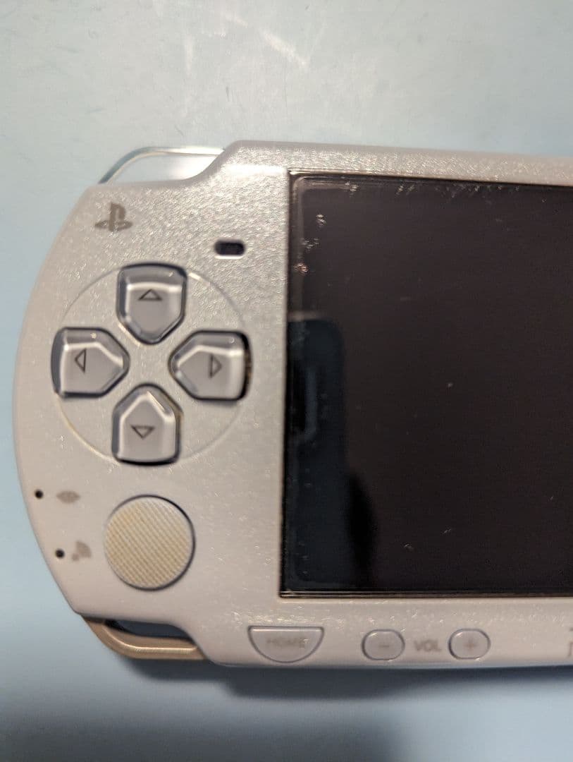 PSPとソフト12本セット