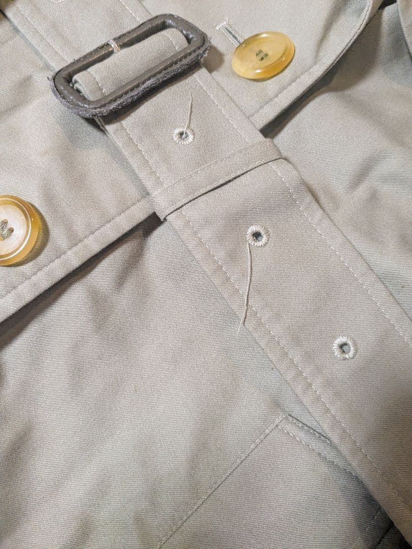 BURBERRYベージュ トレンチコート ベルト付き