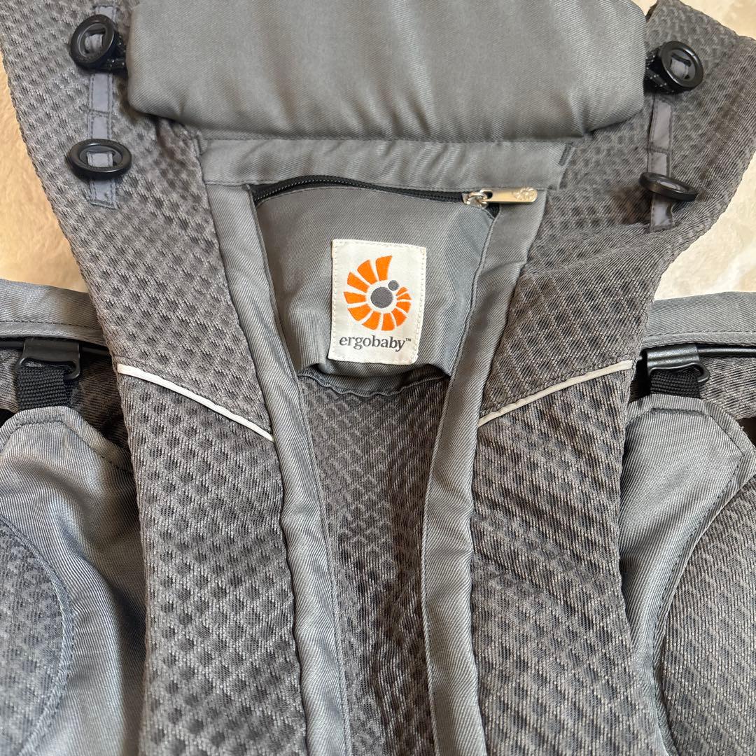 エルゴ ergobaby 抱っこ紐 オムニブリーズ グレー　ポーチ付き