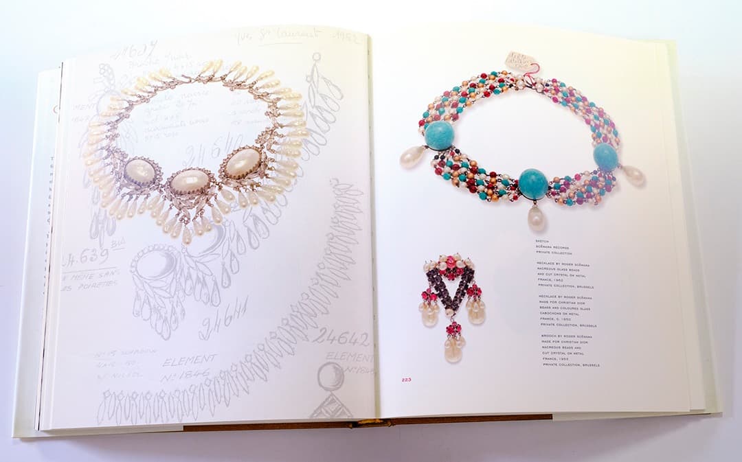 COSTUME JEWELRY FOR HAUTE COUTURE 稀少本