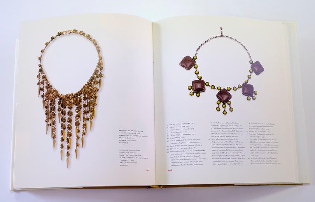 COSTUME JEWELRY FOR HAUTE COUTURE 稀少本