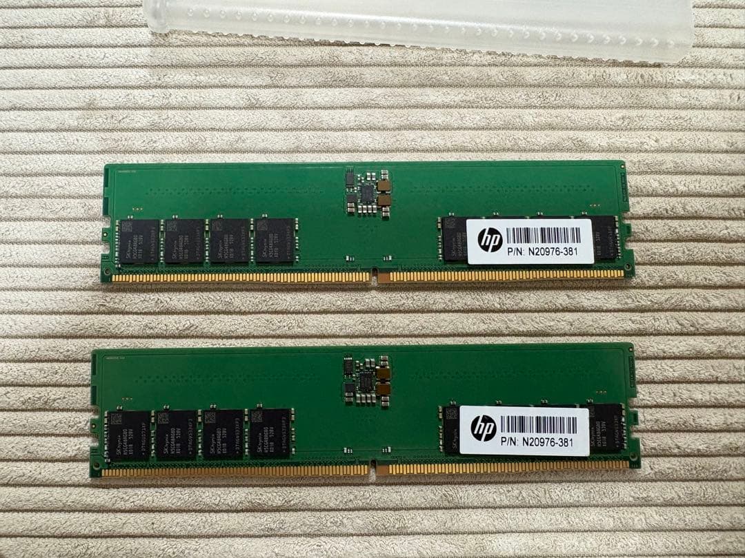 HP DDR5 16GB メモリ N20978-381 *2