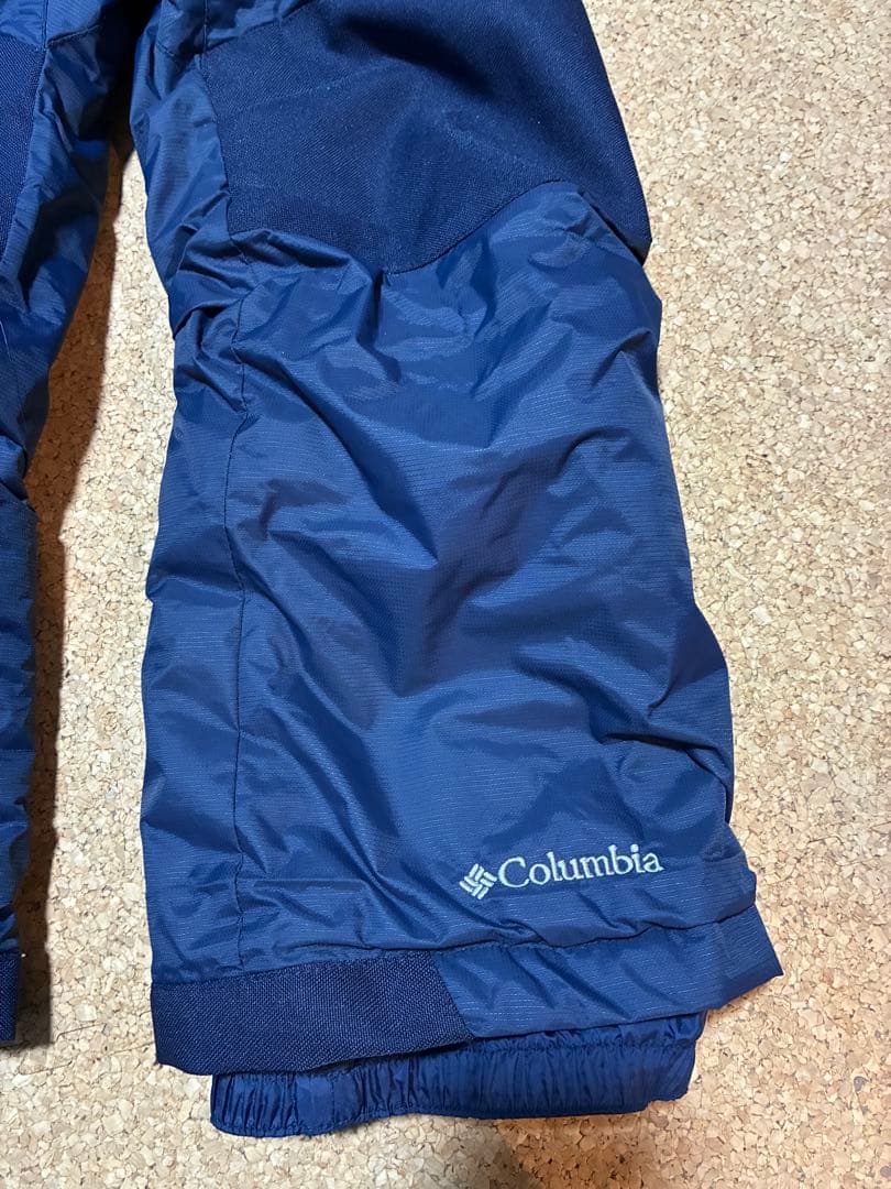 【美品】Columbia 子ども用スキーウェア 上下セットXS（130cm）