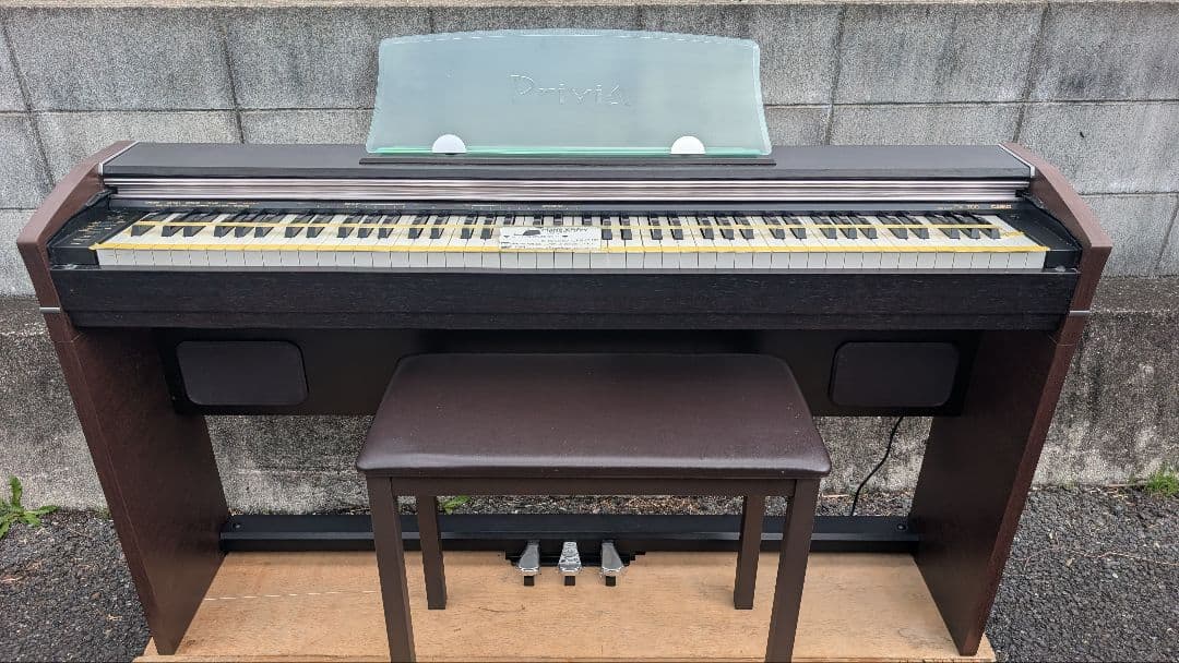 送料込み PX-700 CASIO 電子ピアノ 06年製 ★スリムで超美品