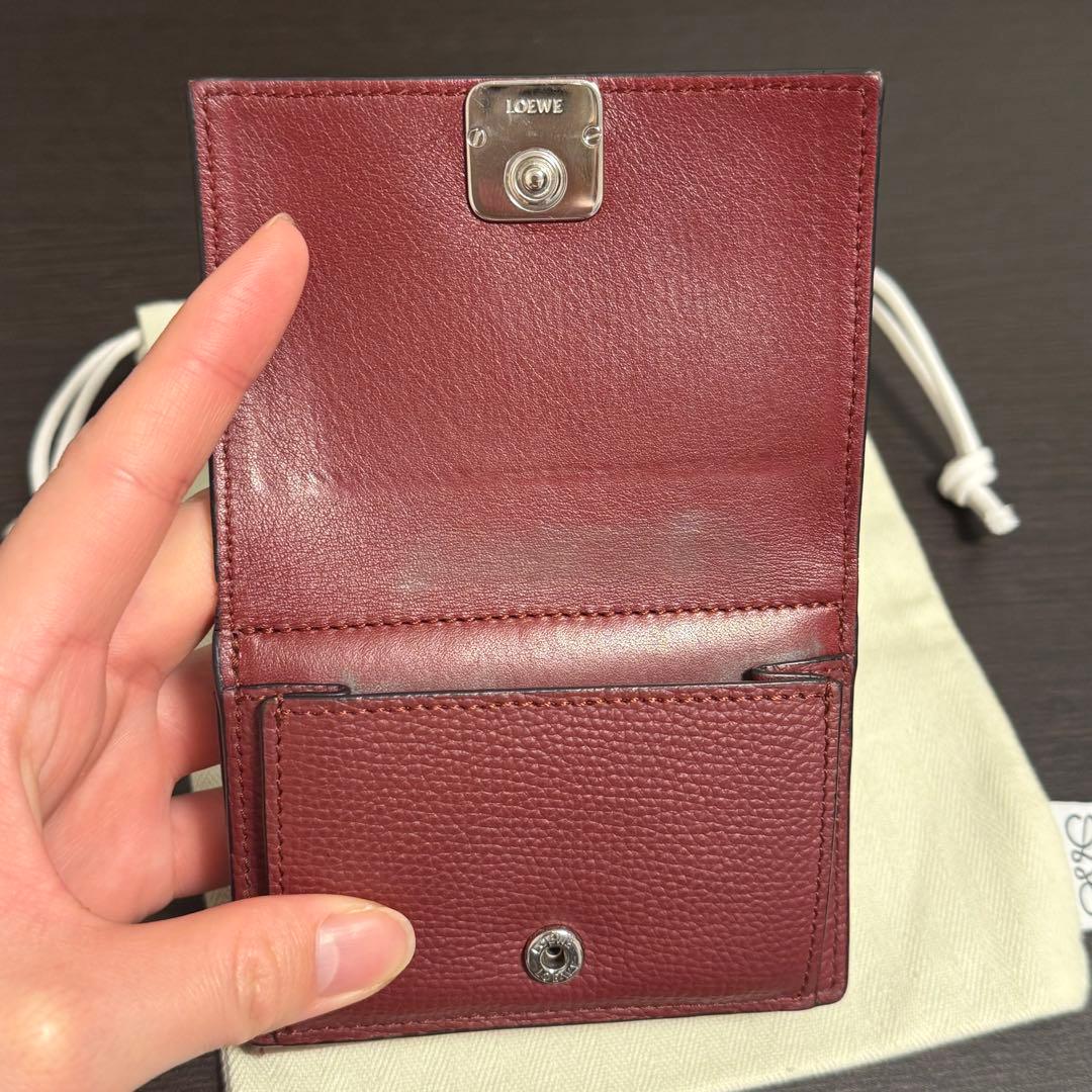 《値下げ》ロエベ アナグラム トライフォールド ウォレット 三つ折り財布 赤系
