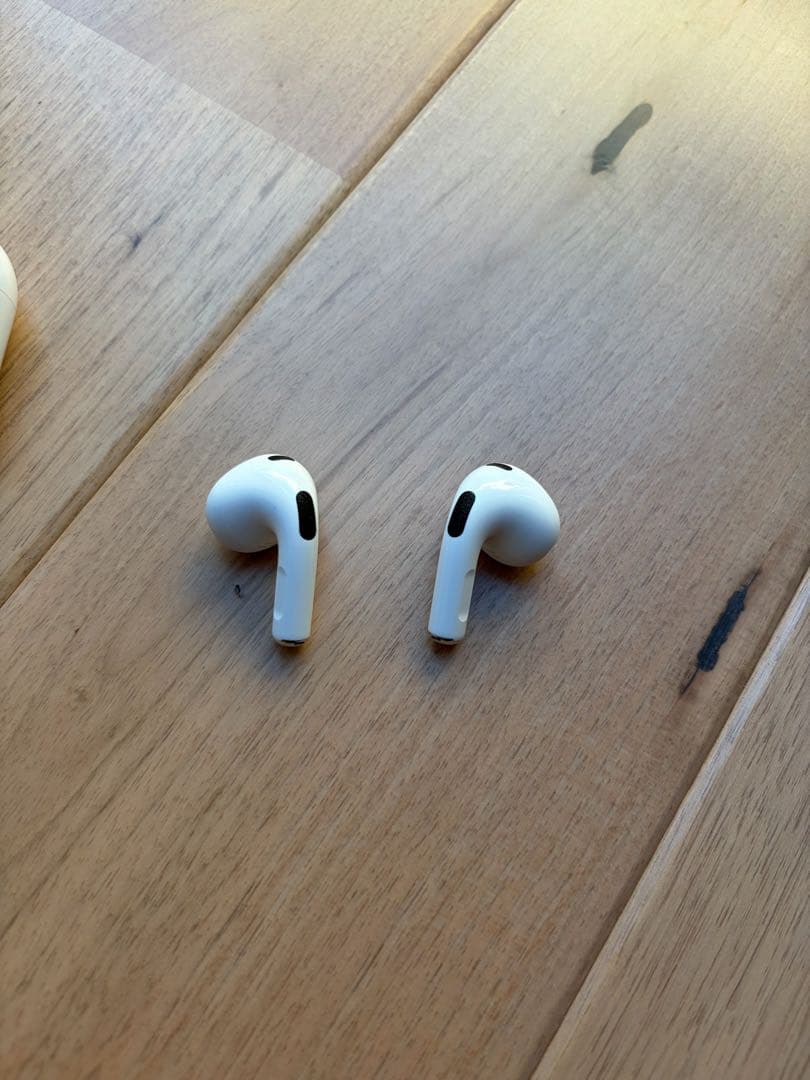 イヤホン AirPods3