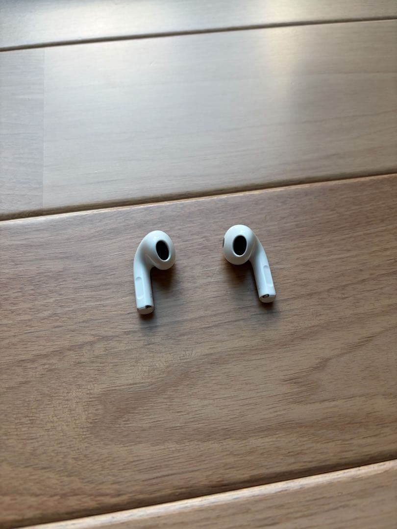 イヤホン AirPods3