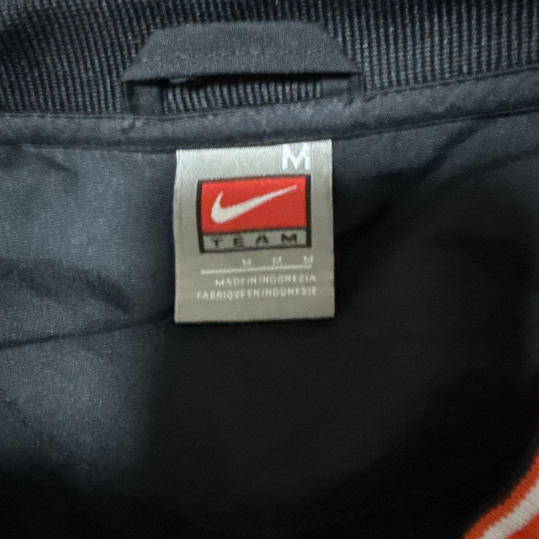 Nike ナイロンプルオーバー