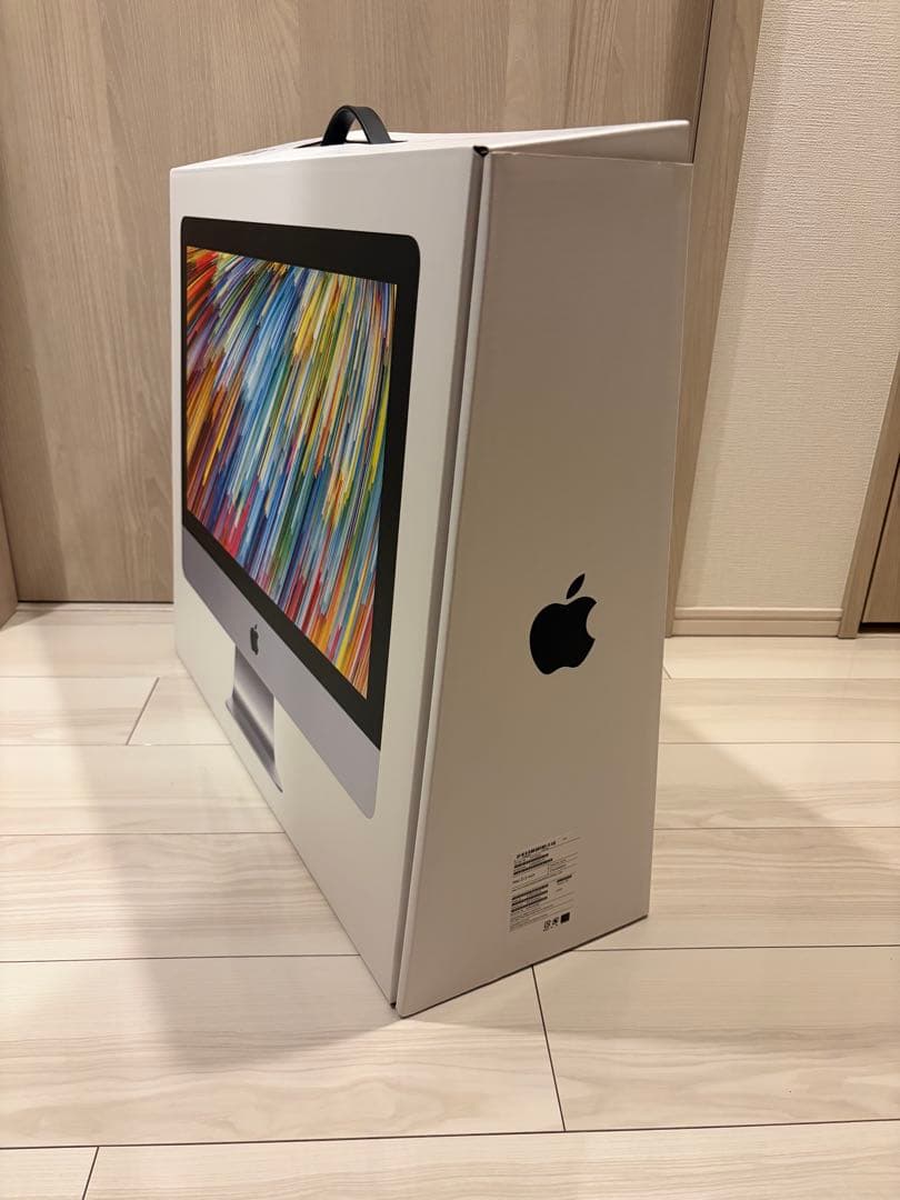 Macデスクトップ iMac 21.5 4K Core i3 / 16GB / 512GB SSD