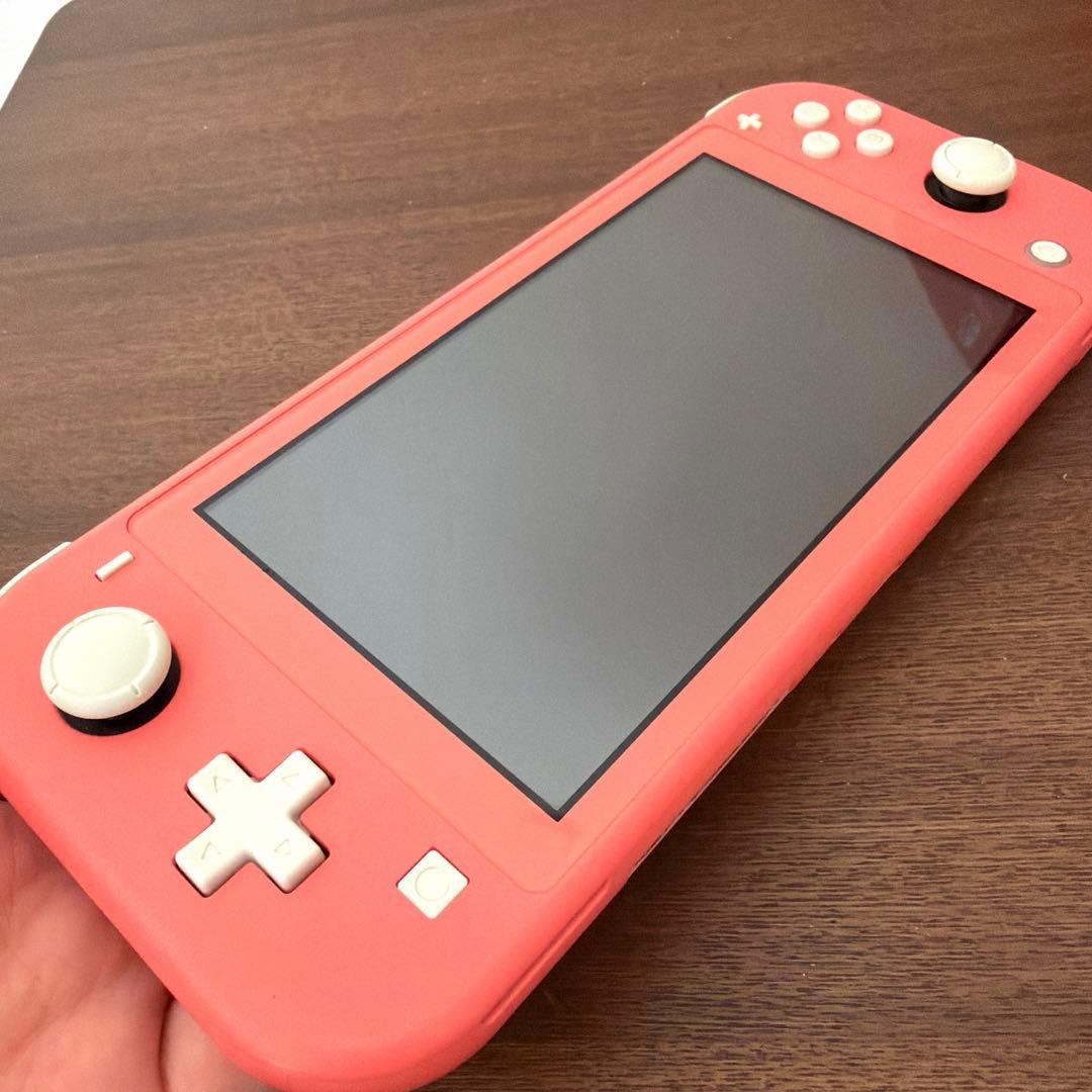 Nintendo Switch Lite【ピンク】